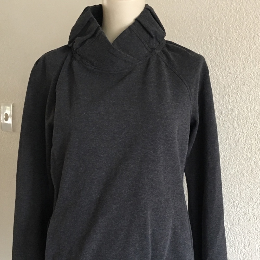 Lulu lemon sweat shirt